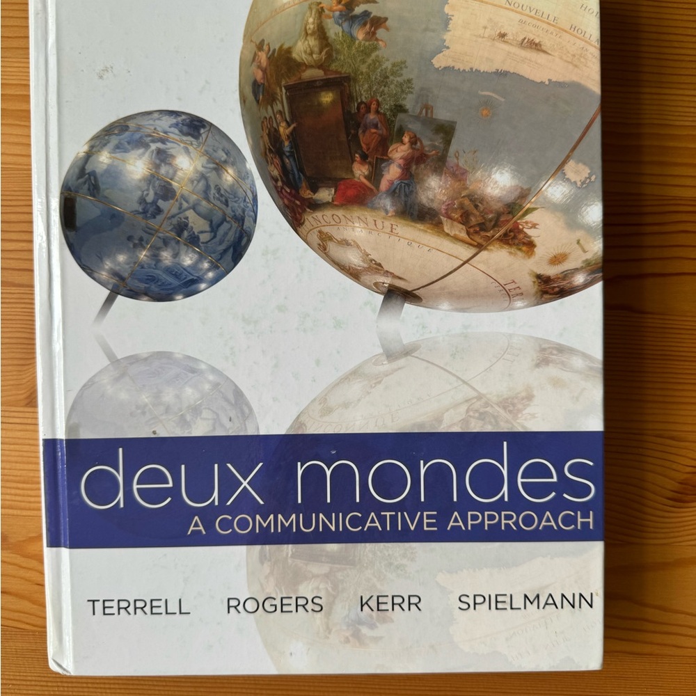 Deux Mondes: A Communicative Approach Book